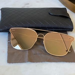 Bottega Veneta Mirrored Sunglasses